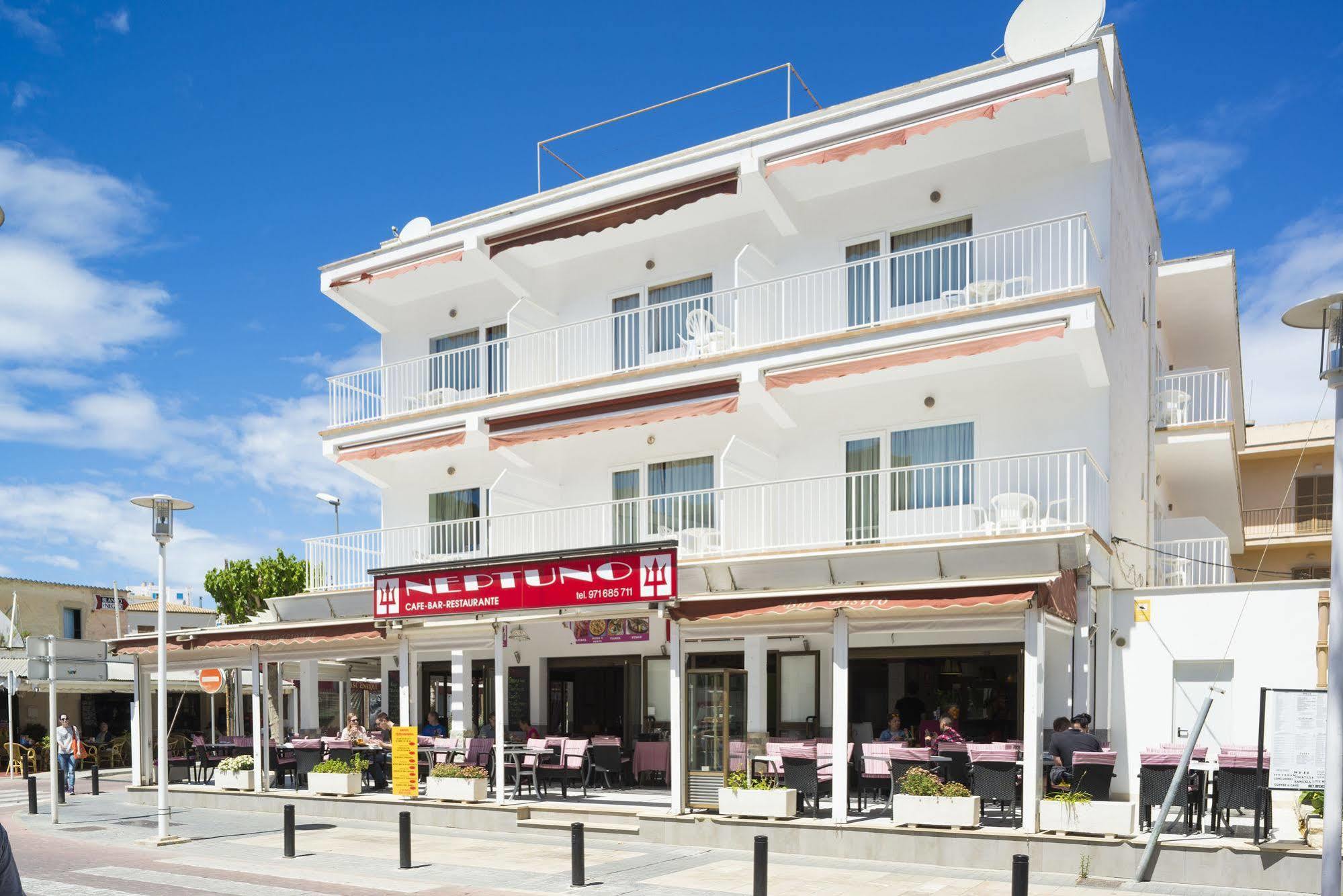 Hostal Neptuno Peguera Exterior foto