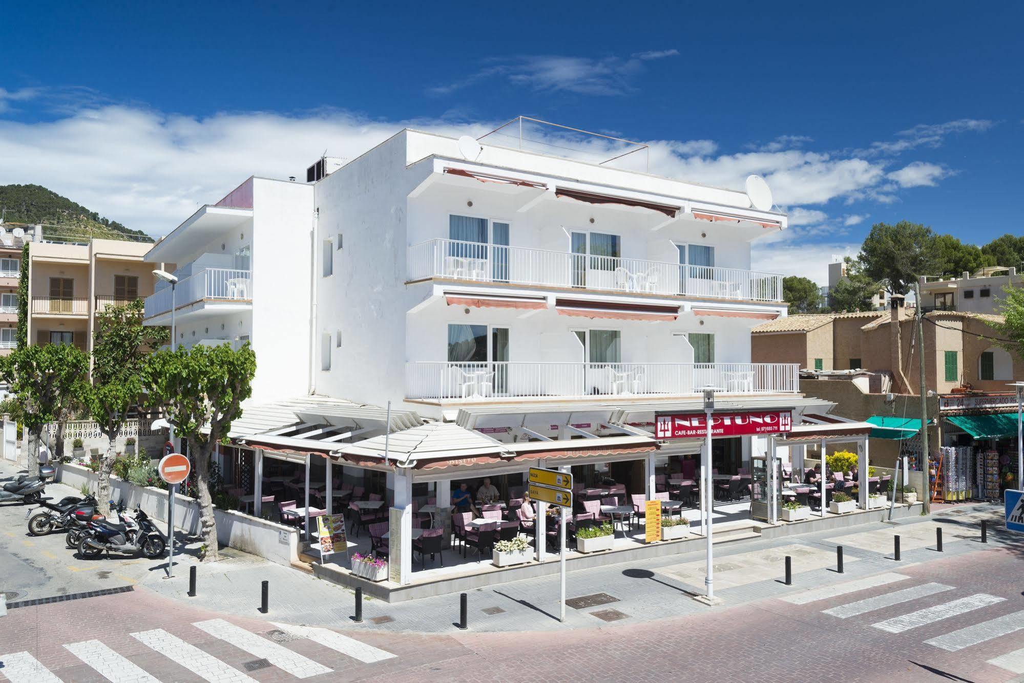 Hostal Neptuno Peguera Exterior foto